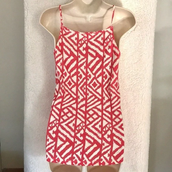 BEACH LUNCH LOUNGE Red and White Geometric Design Babydoll Top Size XS - Picture 5 of 10